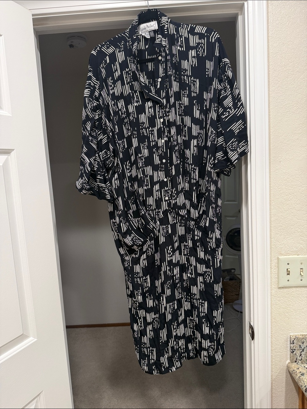 Vintage Nicole Miller drop waist  Black & White Printed Midi Dress